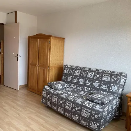 Apartamento Studio Cabine Confortable avec Balcon au Sud à Font-Romeu - FR-1-580-52