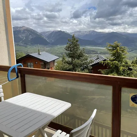 Studio Cabine Confortable avec Balcon au Sud à Font-Romeu - FR-1-580-52 * Font-Romeu-Odeillo-Via