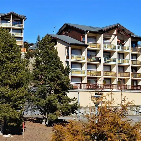 Studio Cabine Confortable avec Balcon au Sud à Font-Romeu - FR-1-580-52 Apartamento
